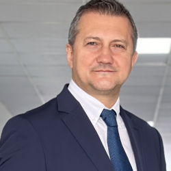 Ekran Resmi e Fikret Kasapoglu